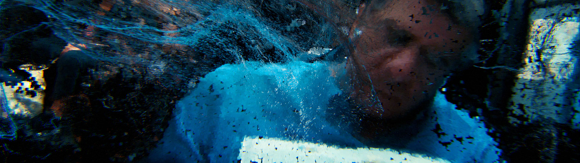 First Contact_Banner_1